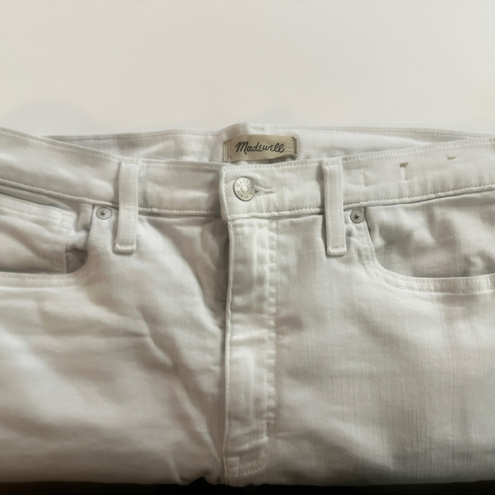Madewell Women’s Jeans - White and Stovepipe